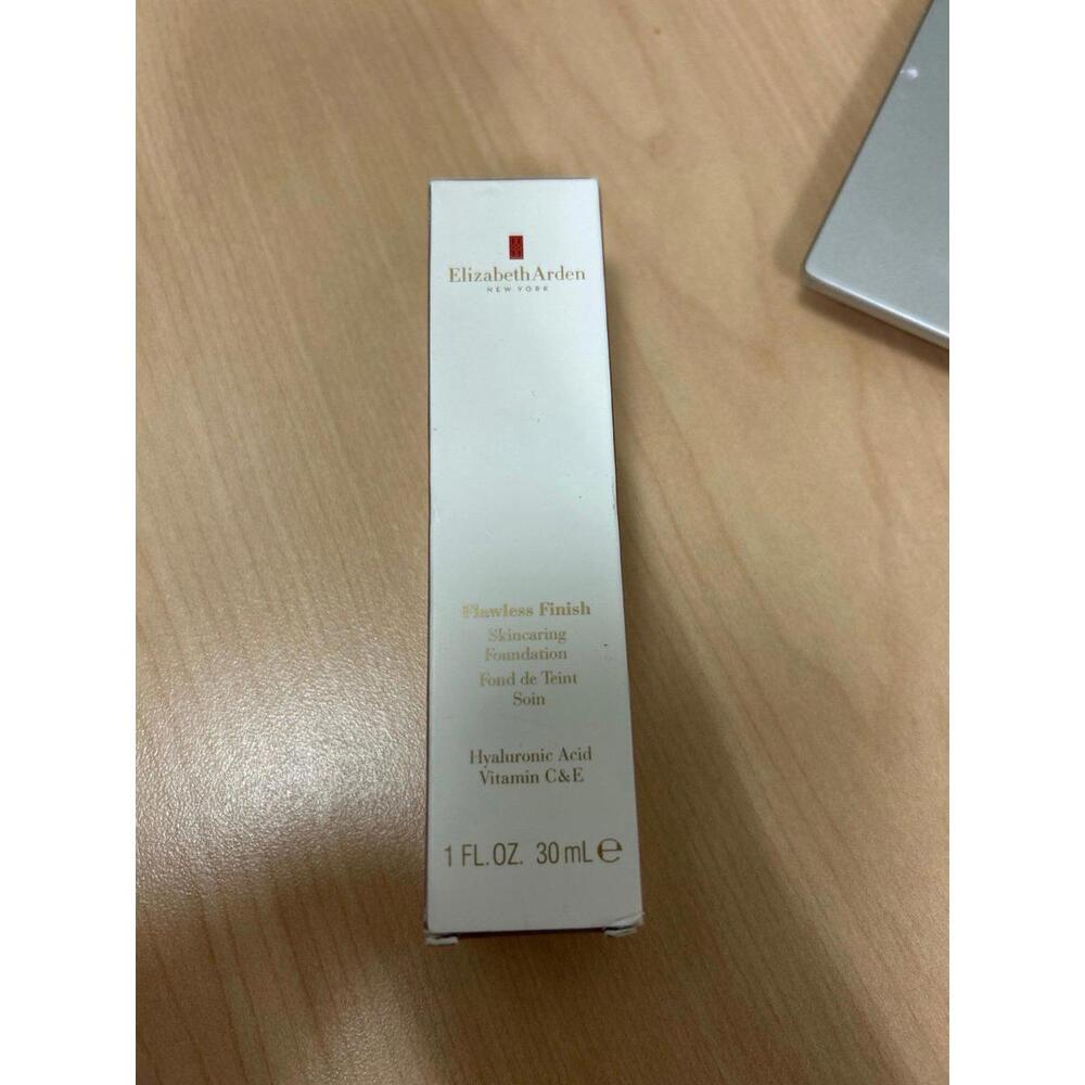Elizabeth Arden Flawless Finish Foundation- 260N